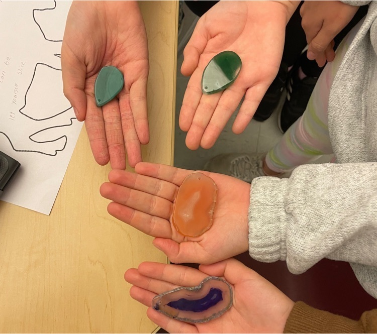 students show off their unique agates.