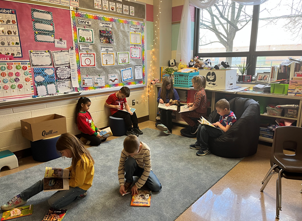 ES students preparing for World Read Aloud Day